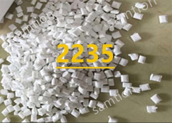 S-Plastic Xenoy 2235 Ligação PC+PET não reforçada e opaca Resistência química, estabilidade dimensional e desempenho mecânico