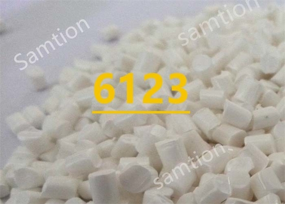 S-Plastic Xenoy 6123 Ligação termoplástica não reforçada, modificada por impacto.